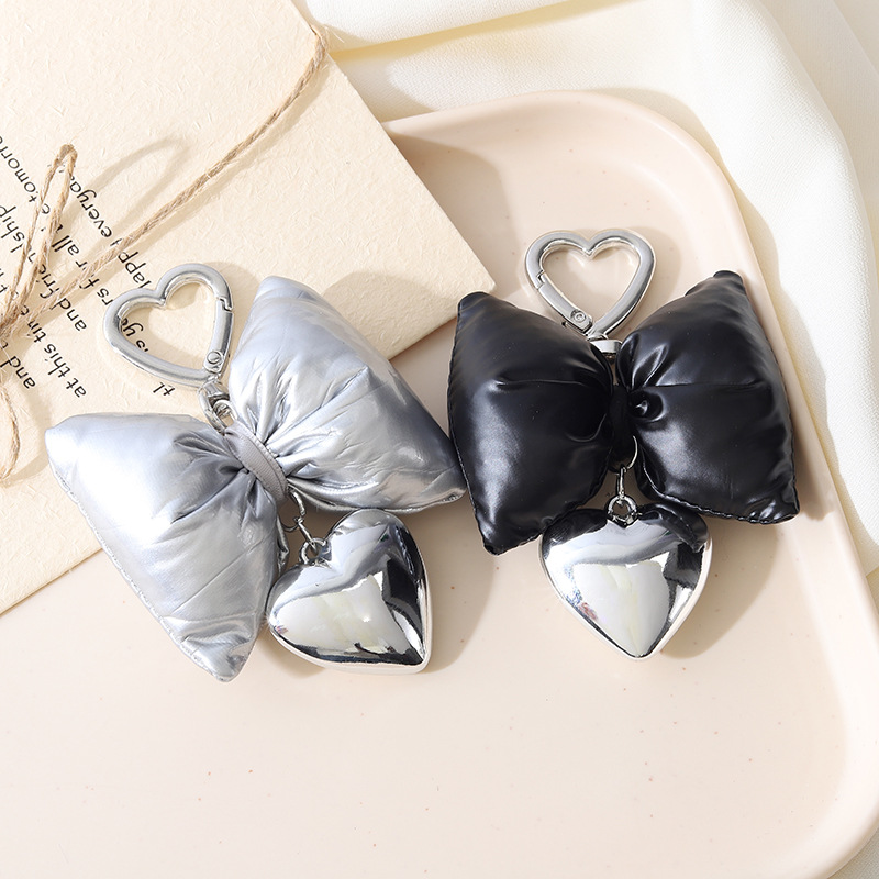 Design Sense Silver Bow Pendan - Pendant Light Shade 评论和价格